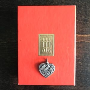 James Avery The Heart Remembers Charm